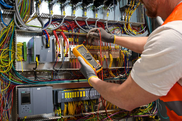 Best Local Electrician Companies  in Eufaula, AL